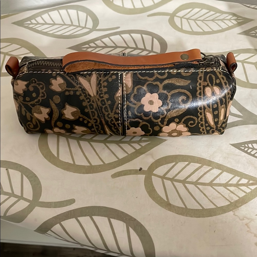 Patricia Nash Floral Patterned Black and Tan Women's Pouch